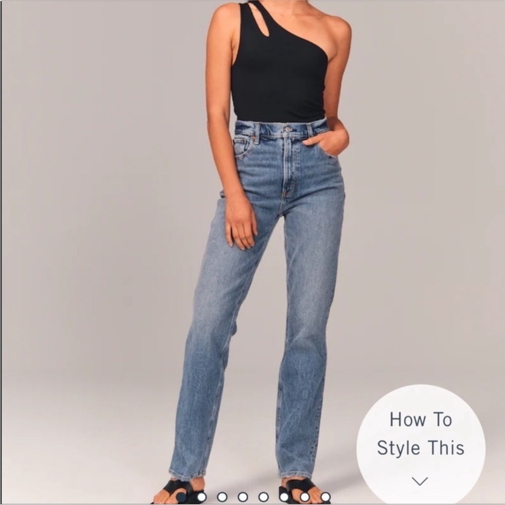 Abercrombie & Fitch Curve Love 90s Straight Jeans Size 25 / 0 Short